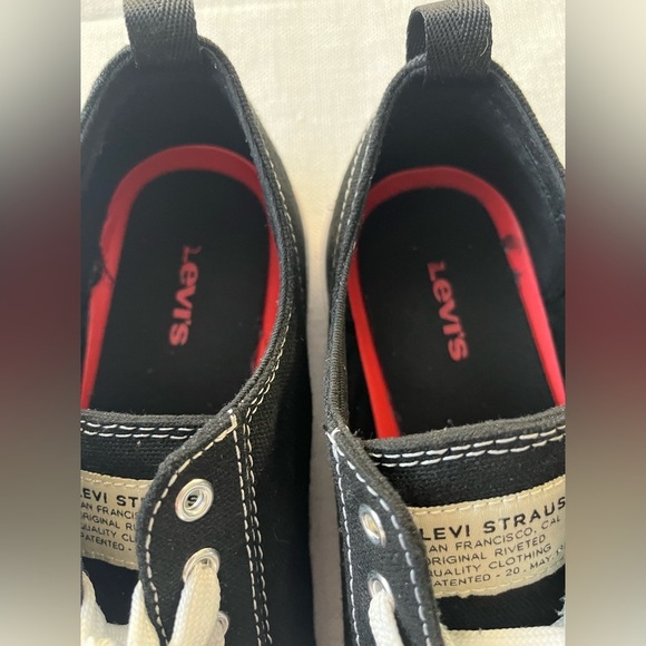 Levi’s Men’s Black Anikin -C-CVS Low Top Sneakers Canvas Size US 9.5 - Picture 7 of 13